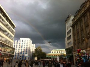 Regenbogen am Kröpcke