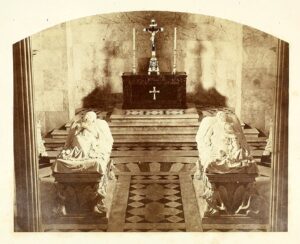 Welfenmausoleum - Sarkophage Königin Friederike von Hannover und König Ernst August