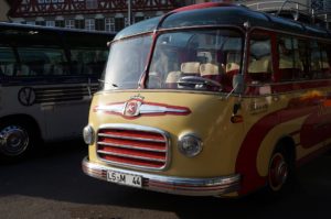 Heutige Reisebusse sind da doch deutlich Komfortabler