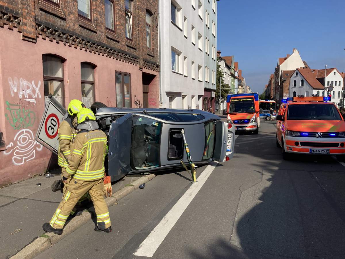 Die Feuerwehr im Einsatz in der Nieschlagstraße