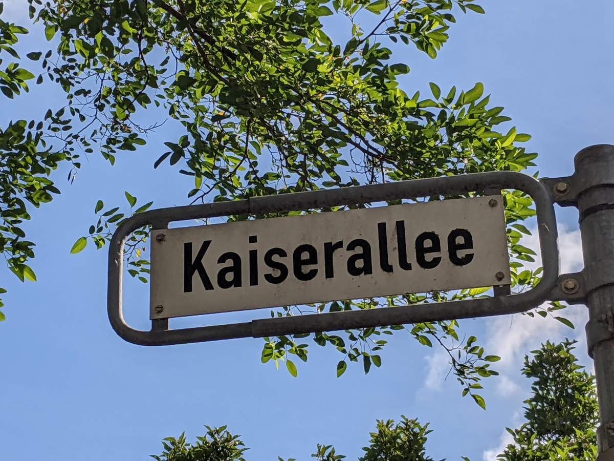 Kaiserallee (Straßenschild)