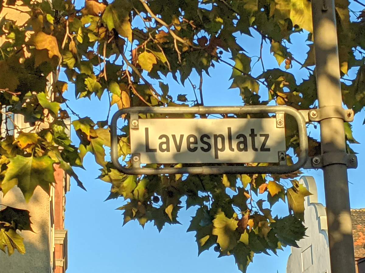 Lavesplatz (Straßenschild)