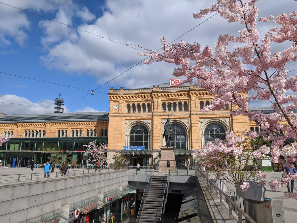 Frühlingsblüte am Hauptbahnhof